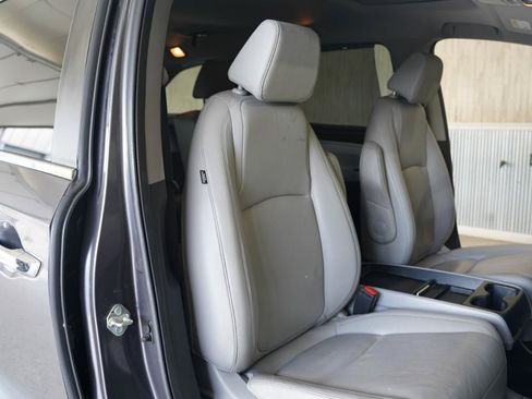 Used 2019 Honda Odyssey EX-L image 26