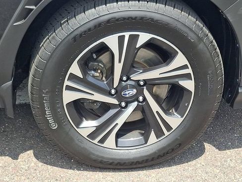 Used 2024 Subaru Crosstrek 2.5i Limited AWD/4WD image 8