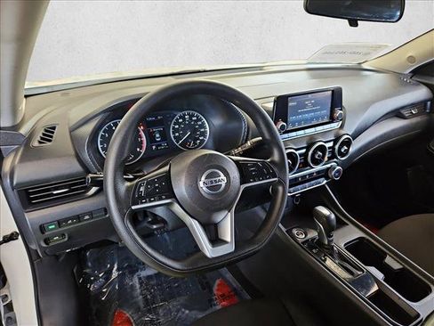 Used 2022 Nissan Sentra S w/ Trunk Package FWD image 10