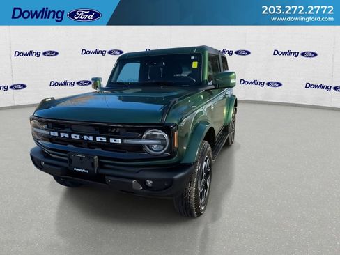 Used 2023 Ford Bronco Outer Banks image 7
