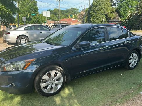 Used 2010 Honda Accord EX-L image 4