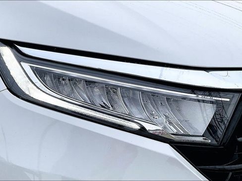 Used 2023 Honda Odyssey Elite image 40