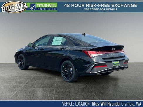 New 2026 Hyundai Elantra Sport FWD image 7
