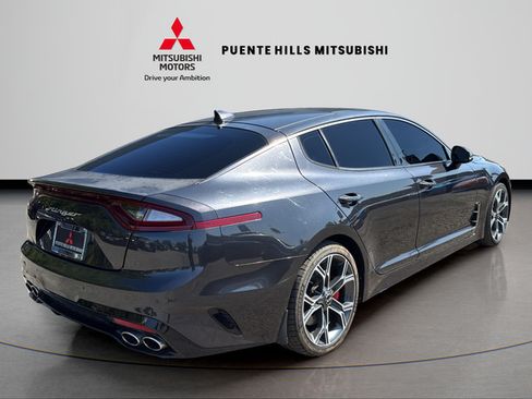 Used 2021 Kia Stinger GT2 RWD image 5