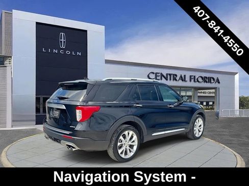 Used 2021 Ford Explorer Platinum w/ Equipment Group 601A AWD/4WD image 2