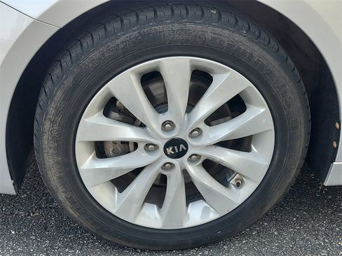 Used 2016 Kia Optima EX image 21