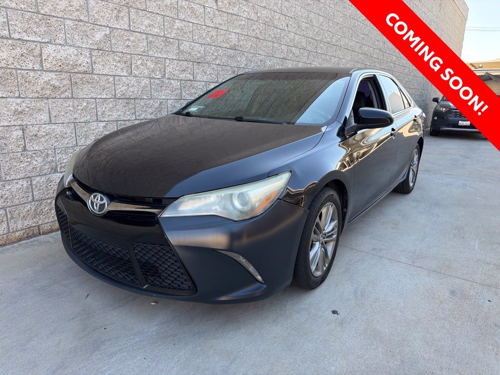 Used 2016 Toyota Camry SE FWD image 3