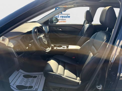 Used 2023 Nissan Rogue SL AWD/4WD image 11