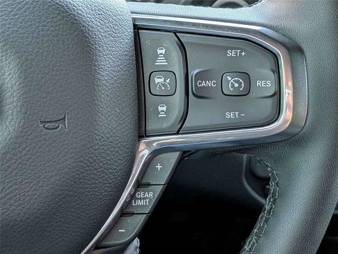 Certified 2025 RAM 1500 Laramie image 29