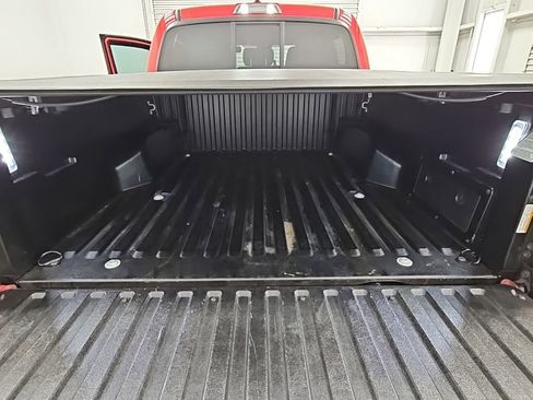 Used 2022 Toyota Tacoma SR image 29