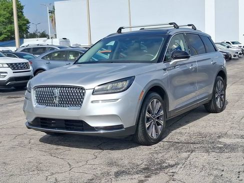 Used 2020 Lincoln Corsair Reserve FWD image 2