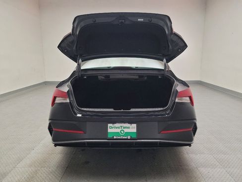 Used 2025 Hyundai Elantra SEL image 29