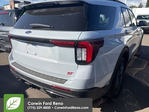 New 2026 Ford Explorer ST AWD/4WD image 4