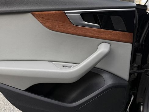 Used 2022 Audi A5 2.0T Premium image 30