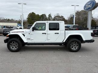 Used 2024 Jeep Gladiator Mojave video 2