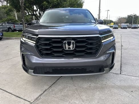 Used 2025 Honda Pilot EX-L image 19