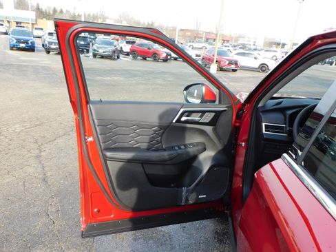 New 2026 Mitsubishi Outlander SEL image 12