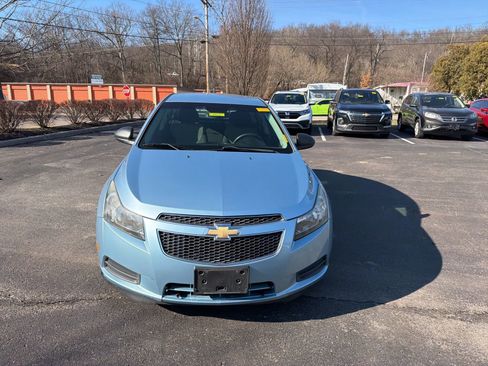 Used 2012 Chevrolet Cruze LS w/ Connectivity Package image 8