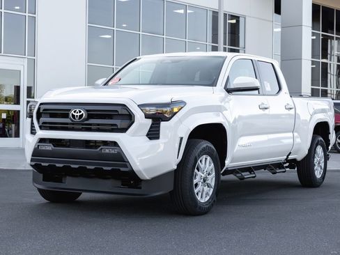 New 2025 Toyota Tacoma SR5 image 2
