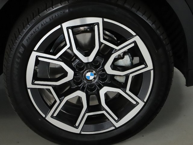 Used 2026 BMW X2 xDrive28i w/ Technology Package AWD/4WD image 12
