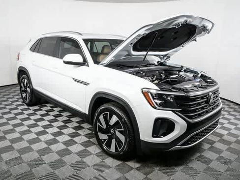 New 2026 Volkswagen Atlas Cross Sport SEL AWD/4WD image 36
