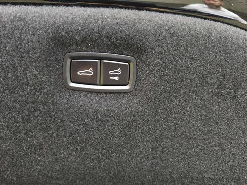 Certified 2023 Audi e-tron GT Premium Plus w/ Performance Package AWD/4WD image 16