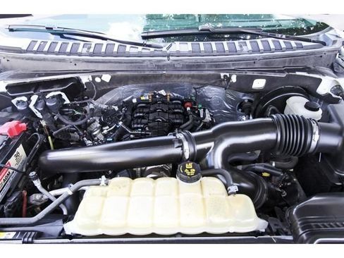 Used 2021 Ford Expedition Platinum RWD image 30