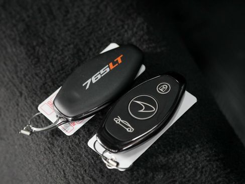 Used 2021 McLaren 765LT RWD image 54