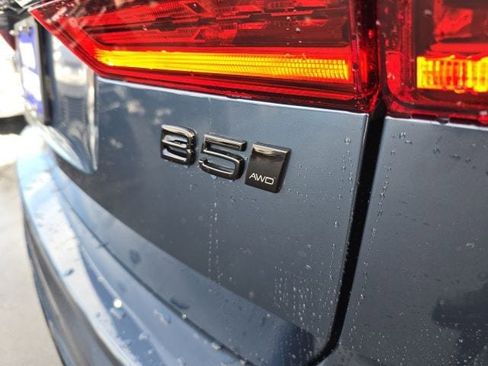 New 2026 Volvo XC60 B5 Ultra w/ Climate Package AWD/4WD image 12