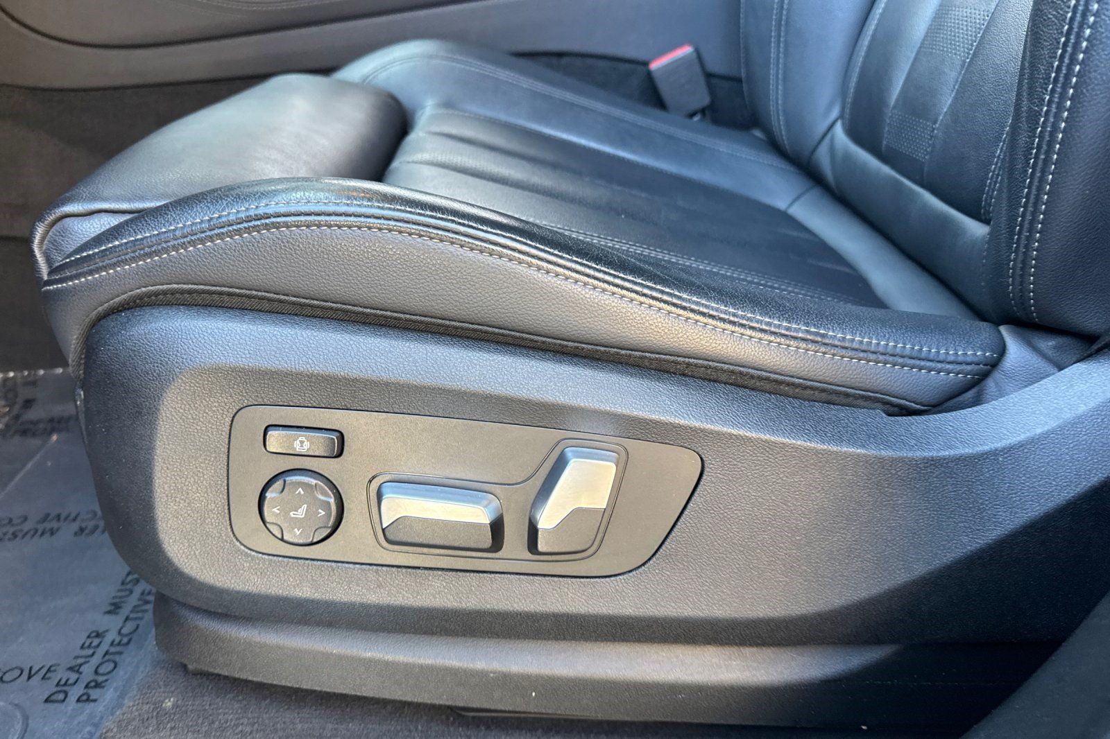 Used 2020 BMW X5 sDrive40i w/ Premium Package RWD image 15