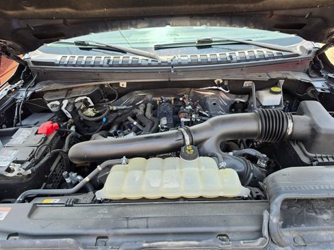 Used 2022 Ford Expedition Max XLT AWD/4WD image 9