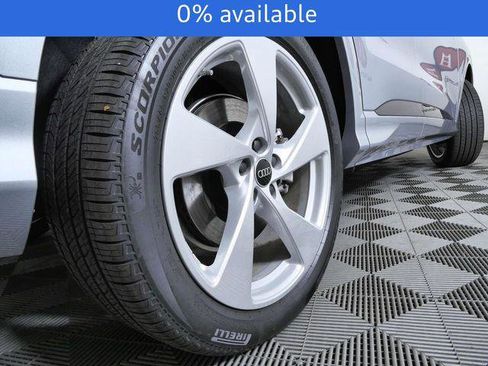 New 2025 Audi Q5 Premium Plus image 9