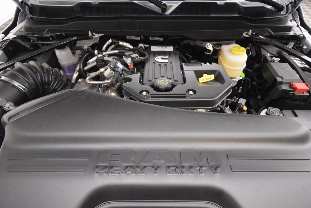 New 2027 RAM 3500 Big Horn AWD/4WD image 10