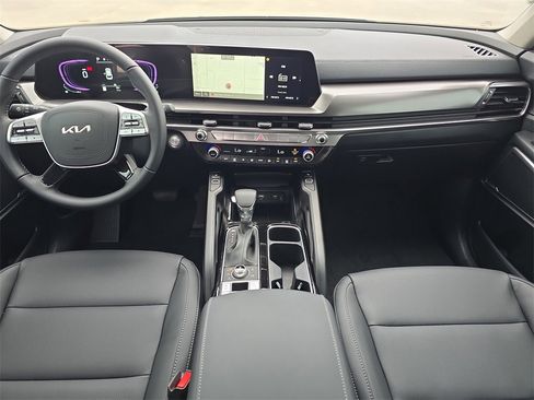 New 2025 Kia Telluride S image 15