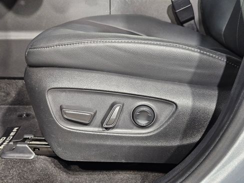 Used 2024 Toyota Grand Highlander Platinum image 23