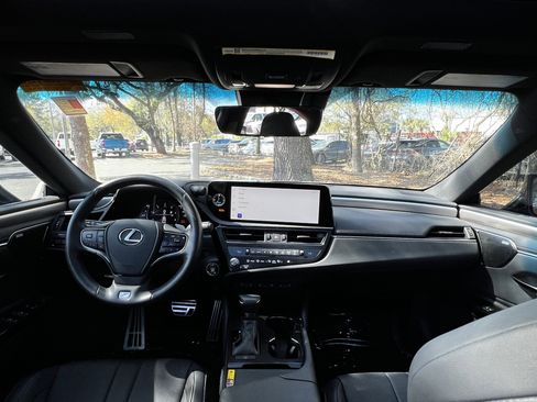 Used 2025 Lexus ES 350 F Sport w/ Accessory Package (Z1) image 36