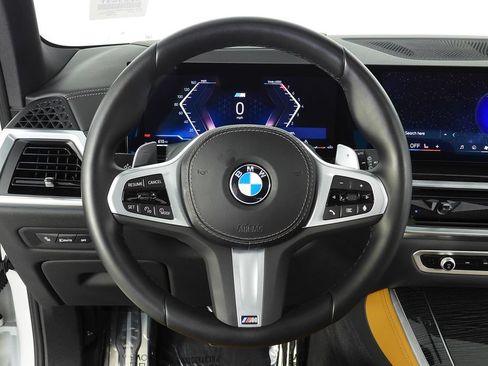 Used 2024 BMW X5 sDrive40i w/ M Sport Package RWD image 27