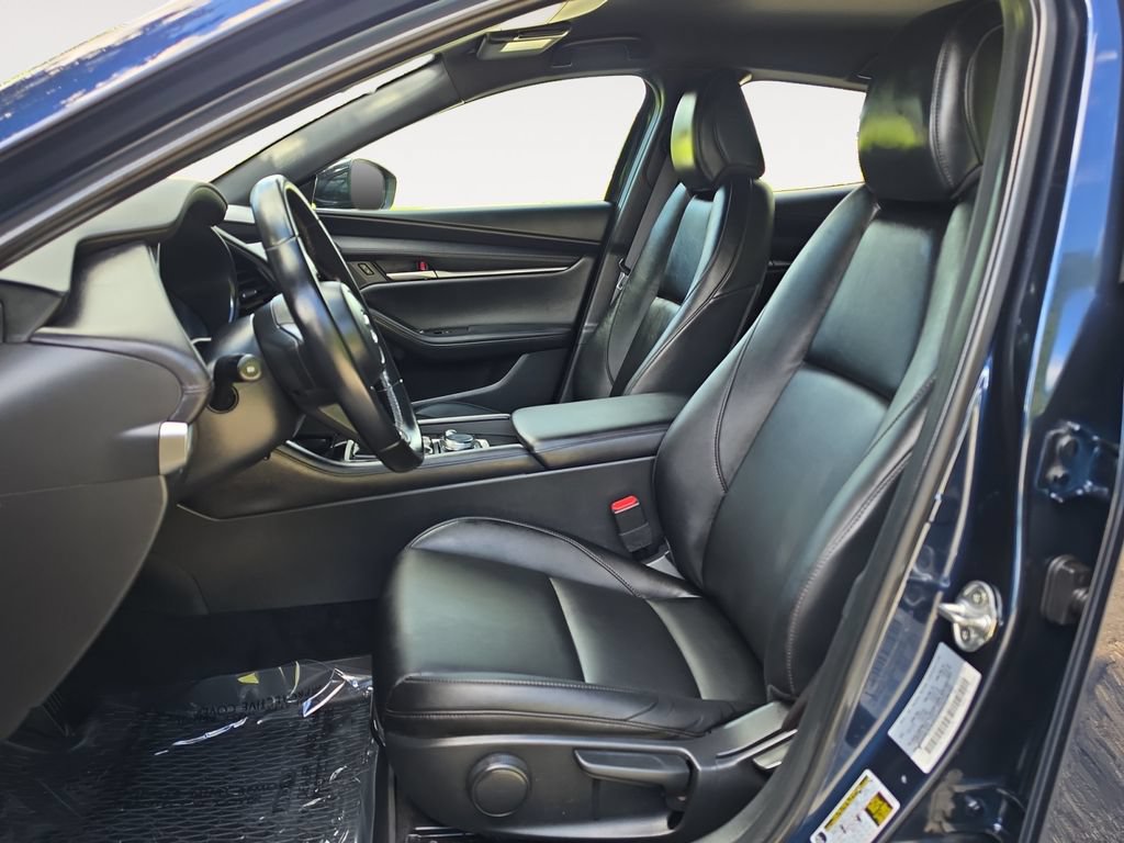 Used 2024 MAZDA MAZDA3 s FWD image 9
