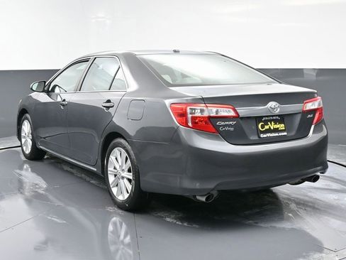 Used 2012 Toyota Camry XLE image 7