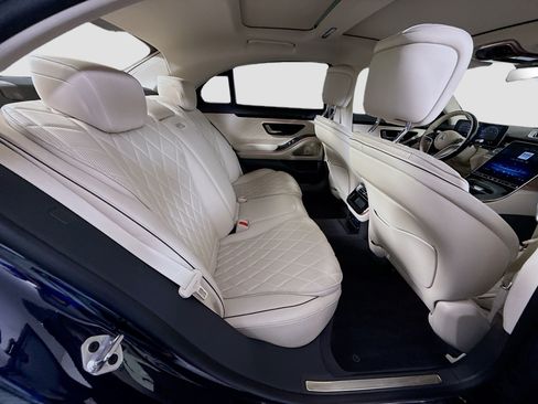 Used 2023 Mercedes-Benz S 580 4MATIC Sedan image 27