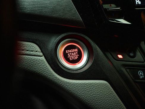 Used 2023 Honda Odyssey EX-L image 21