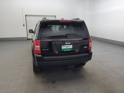 Used 2015 Jeep Patriot High Altitude image 6