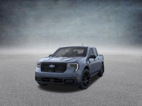 New 2026 Ford Maverick Lariat image 3