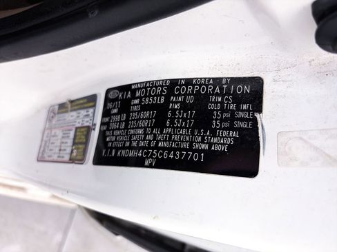 Used 2012 Kia Sedona EX w/ Luxury Pkg image 29