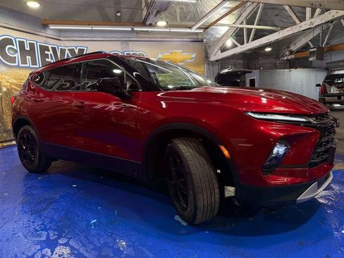 Certified 2023 Chevrolet Blazer LT w/ Convenience Package AWD/4WD image 6