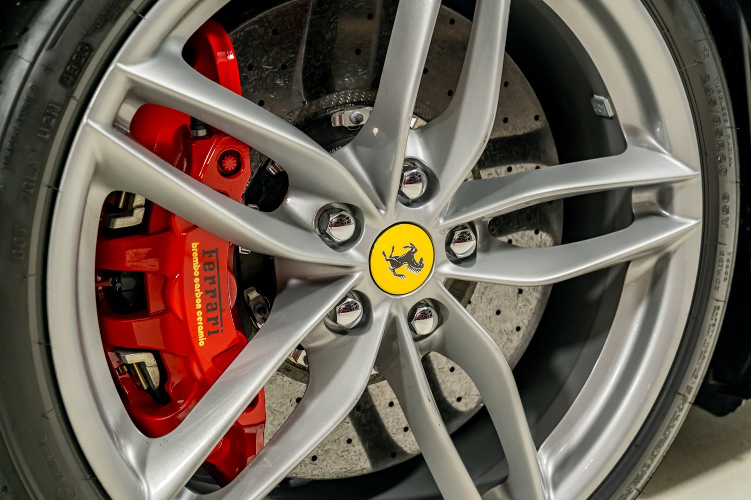 Certified 2018 Ferrari 488 Spider RWD image 42