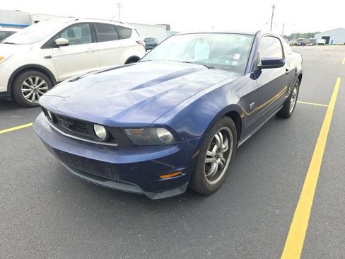 Used 2010 Ford Mustang GT Premium RWD image 1