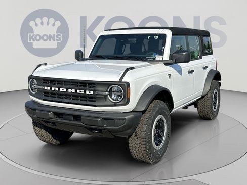 New 2025 Ford Bronco 4-Door w/ Sasquatch Package AWD/4WD image 1