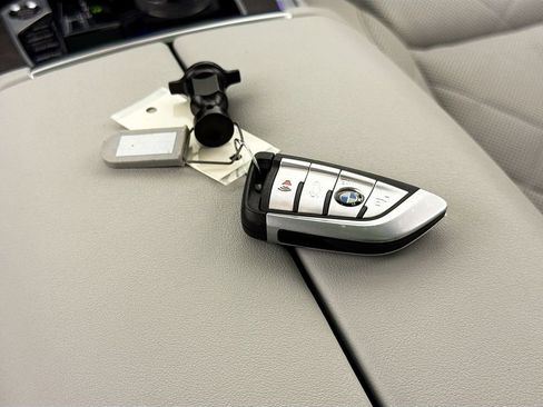 Used 2023 BMW X5 sDrive40i w/ Executive Package image 17