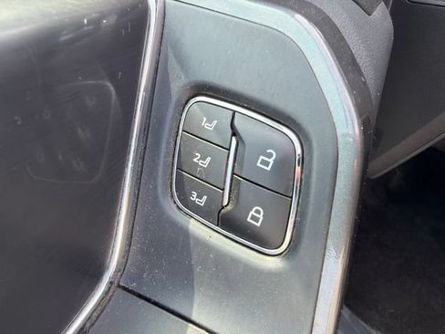 Used 2023 Ford F150 Lariat w/ Equipment Group 502A High AWD/4WD image 29